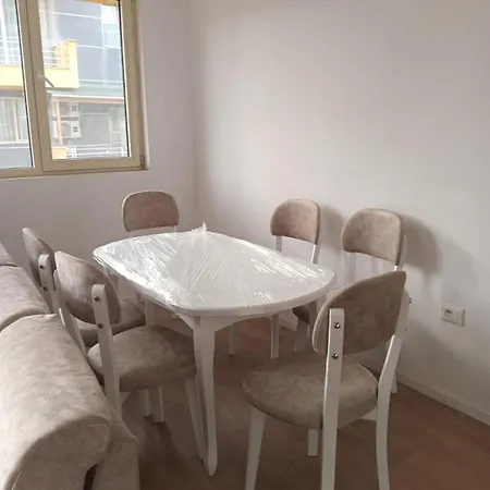 Aiginsflat Apartment Tirana